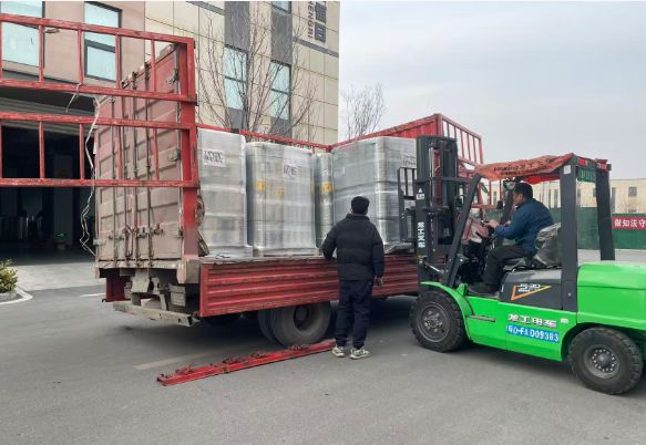 Future Colors dekorativa film kommer att laddas i tid